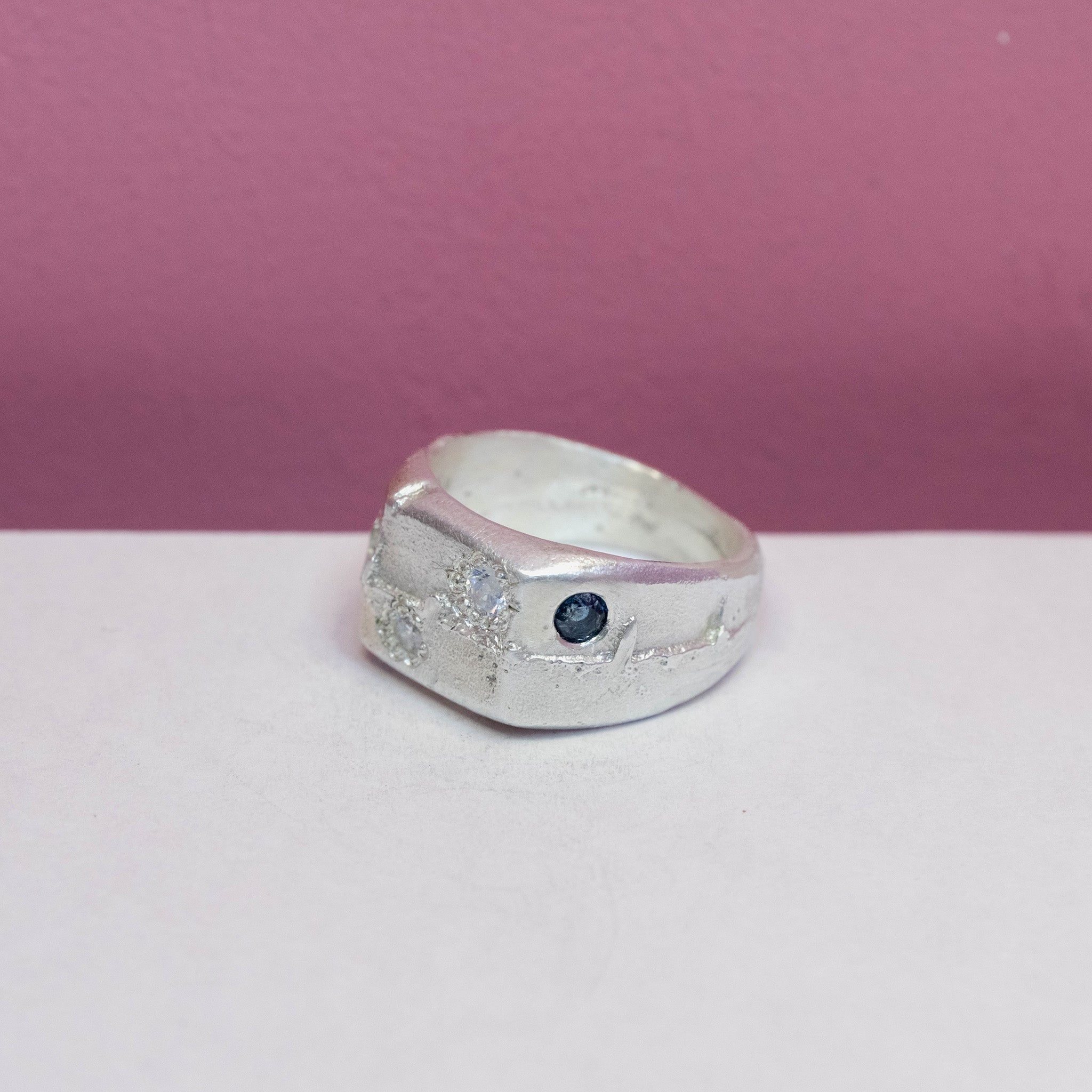 The Guiding Light Ring