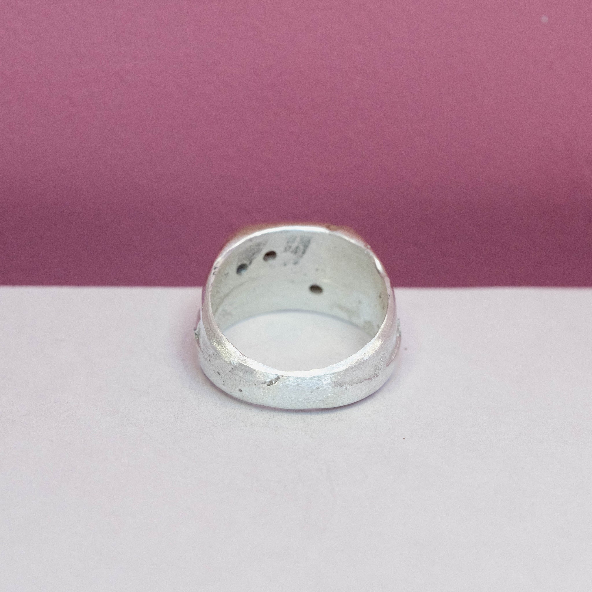 The Guiding Light Ring
