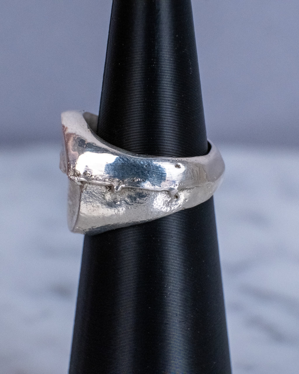 The Fault Line Round Signet Ring