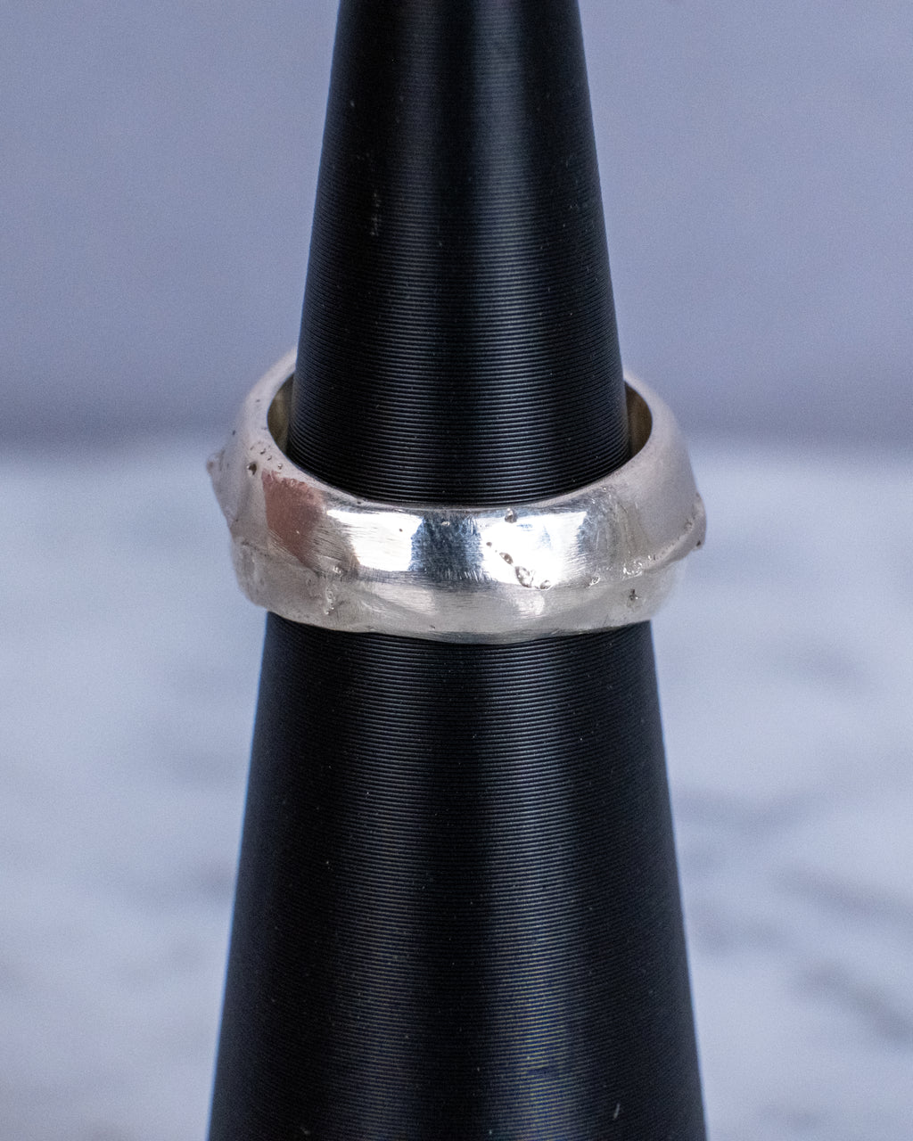 The Fault Line Round Signet Ring